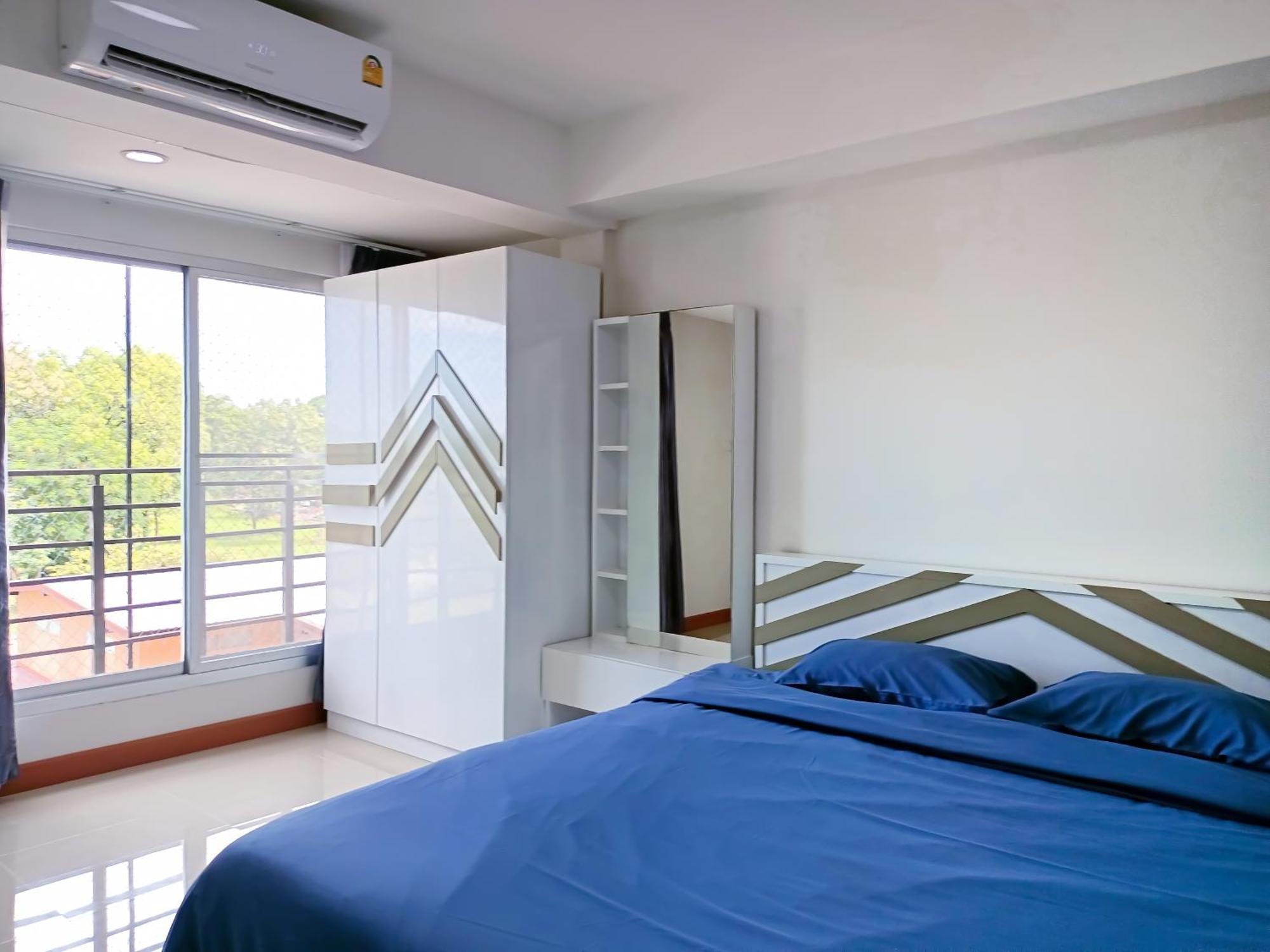 Wangkaew Hotel ピサヌローク エクステリア 写真
