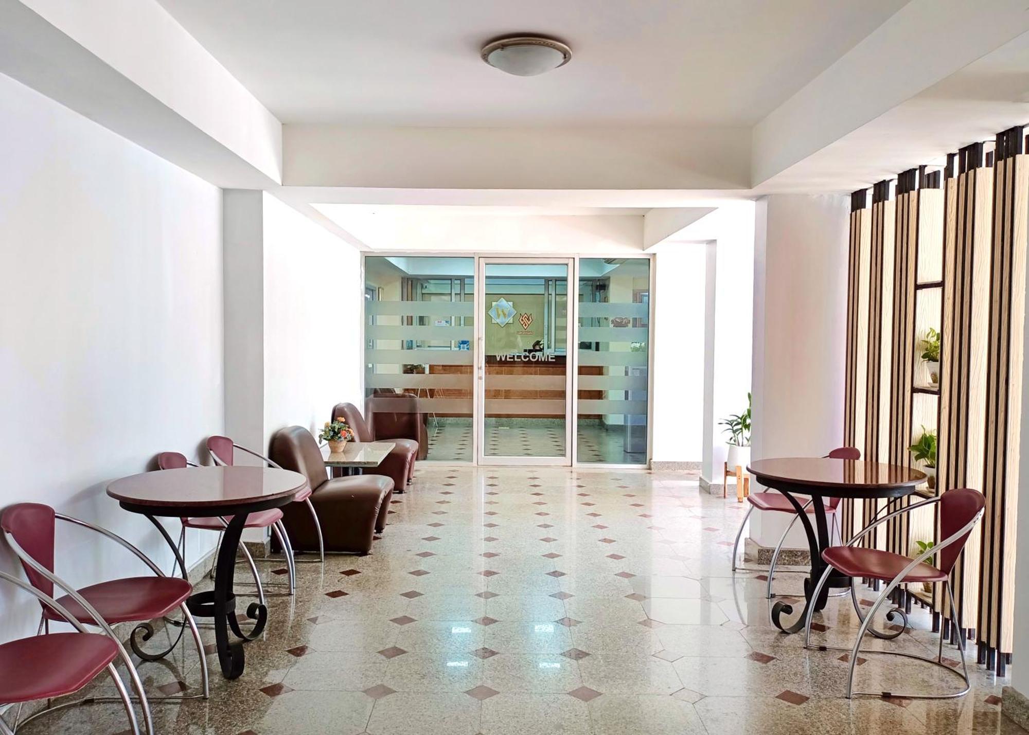 Wangkaew Hotel ピサヌローク エクステリア 写真