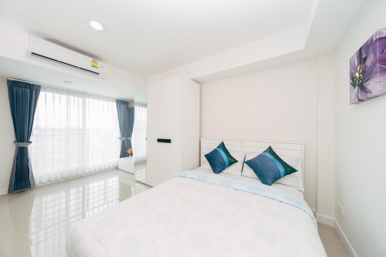 Wangkaew Hotel ピサヌローク エクステリア 写真